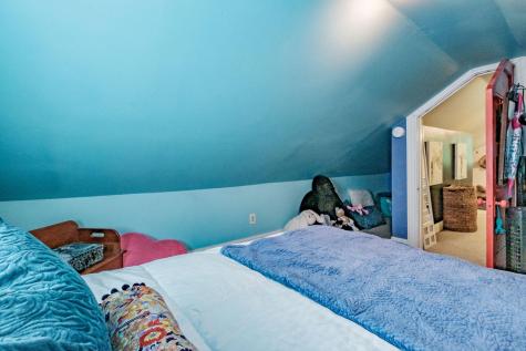 256 Middle Road Falmouth ME 04105