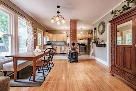 256 Middle Road Falmouth ME 04105