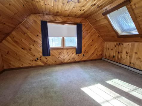 252 Maple Avenue Farmington ME 04938