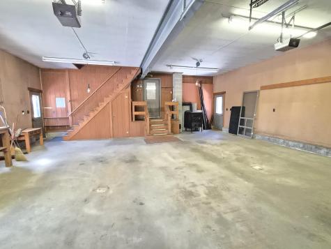 252 Maple Avenue Farmington ME 04938