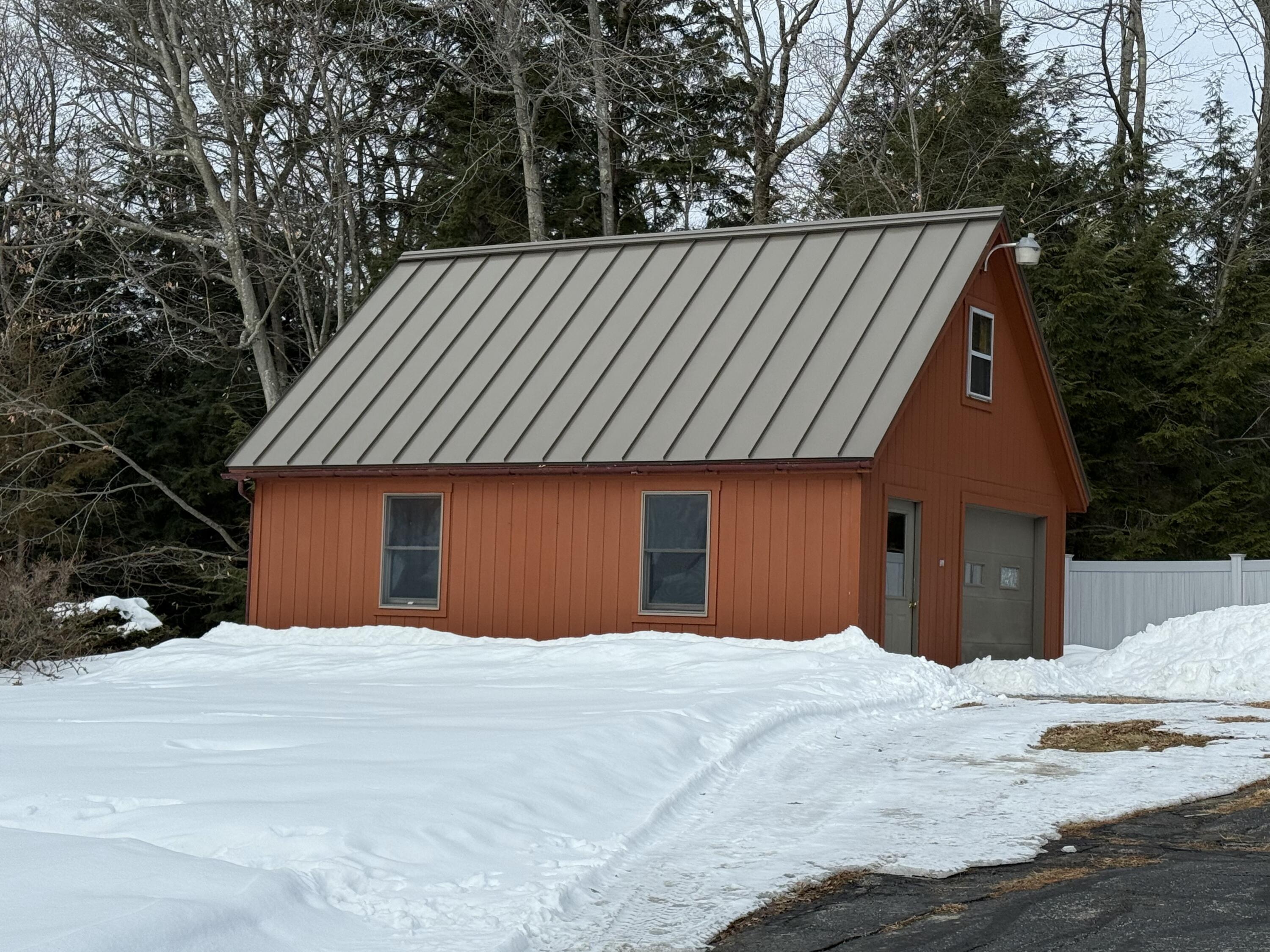 252 Maple Avenue Farmington ME 04938