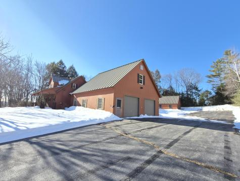 252 Maple Avenue Farmington ME 04938