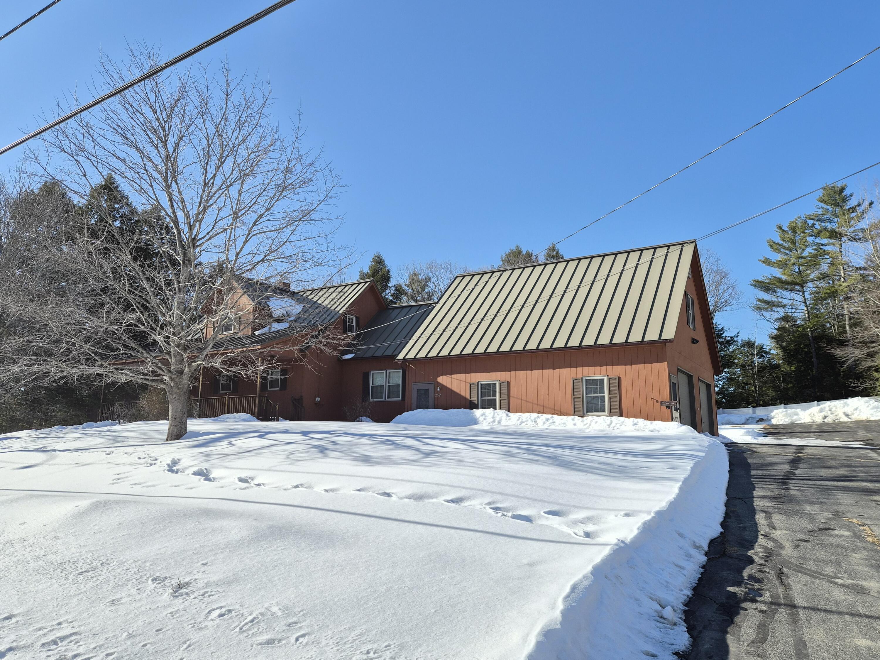 252 Maple Avenue Farmington ME 04938