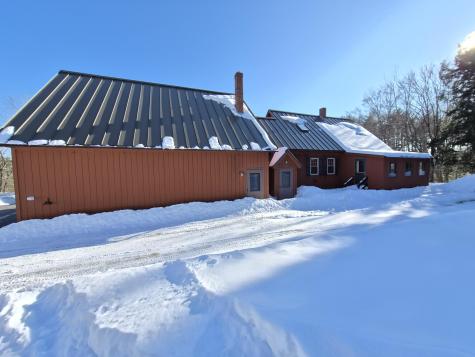 252 Maple Avenue Farmington ME 04938