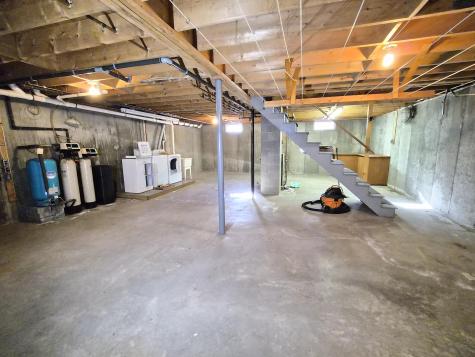 252 Maple Avenue Farmington ME 04938