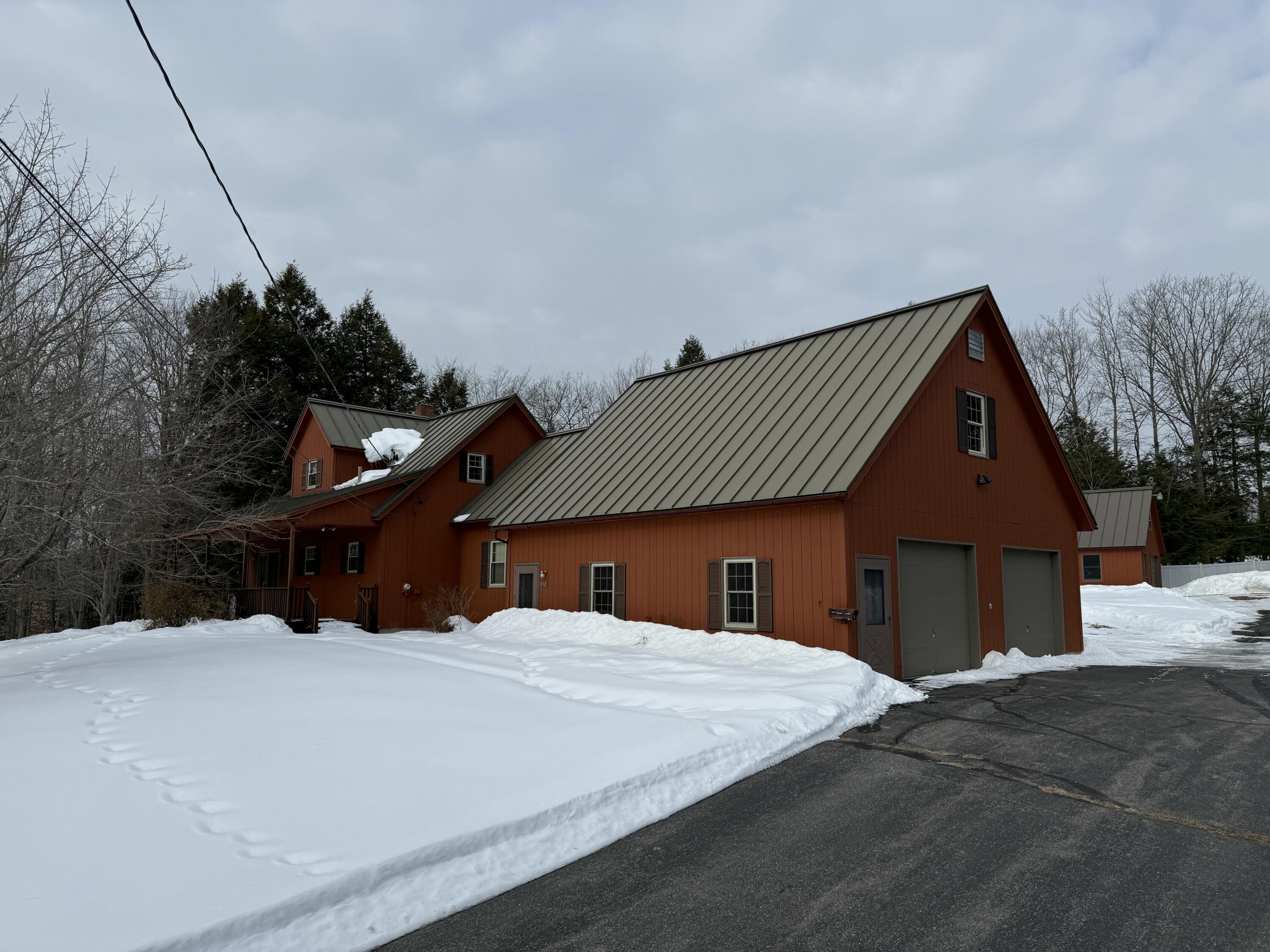 252 Maple Avenue Farmington ME 04938