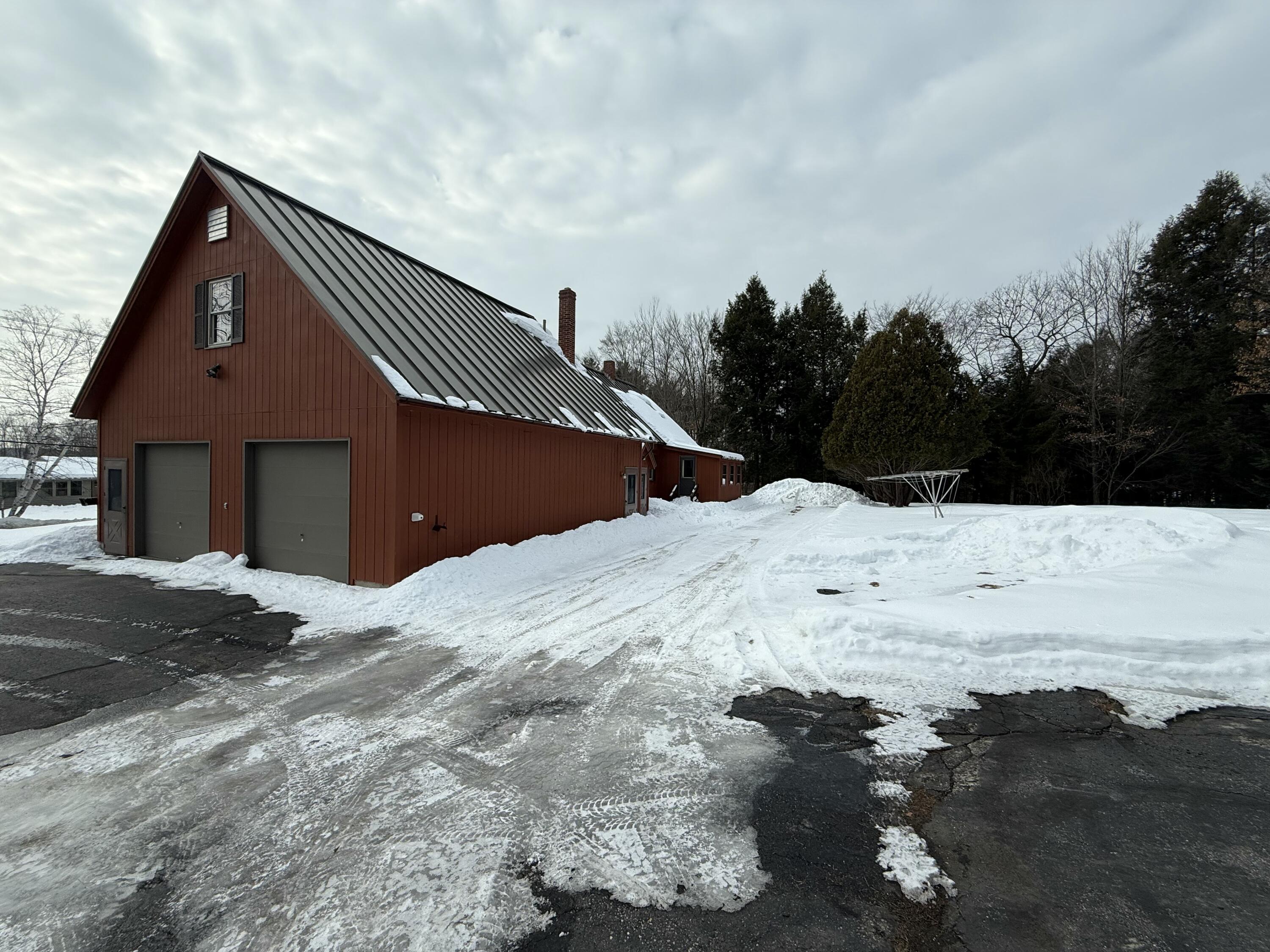 252 Maple Avenue Farmington ME 04938