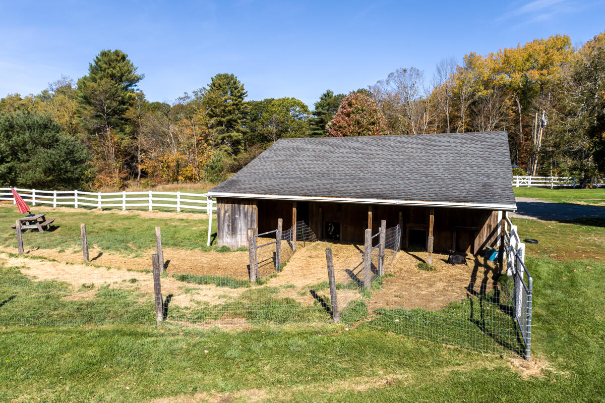 890 Elmwood Road Pownal ME 04069