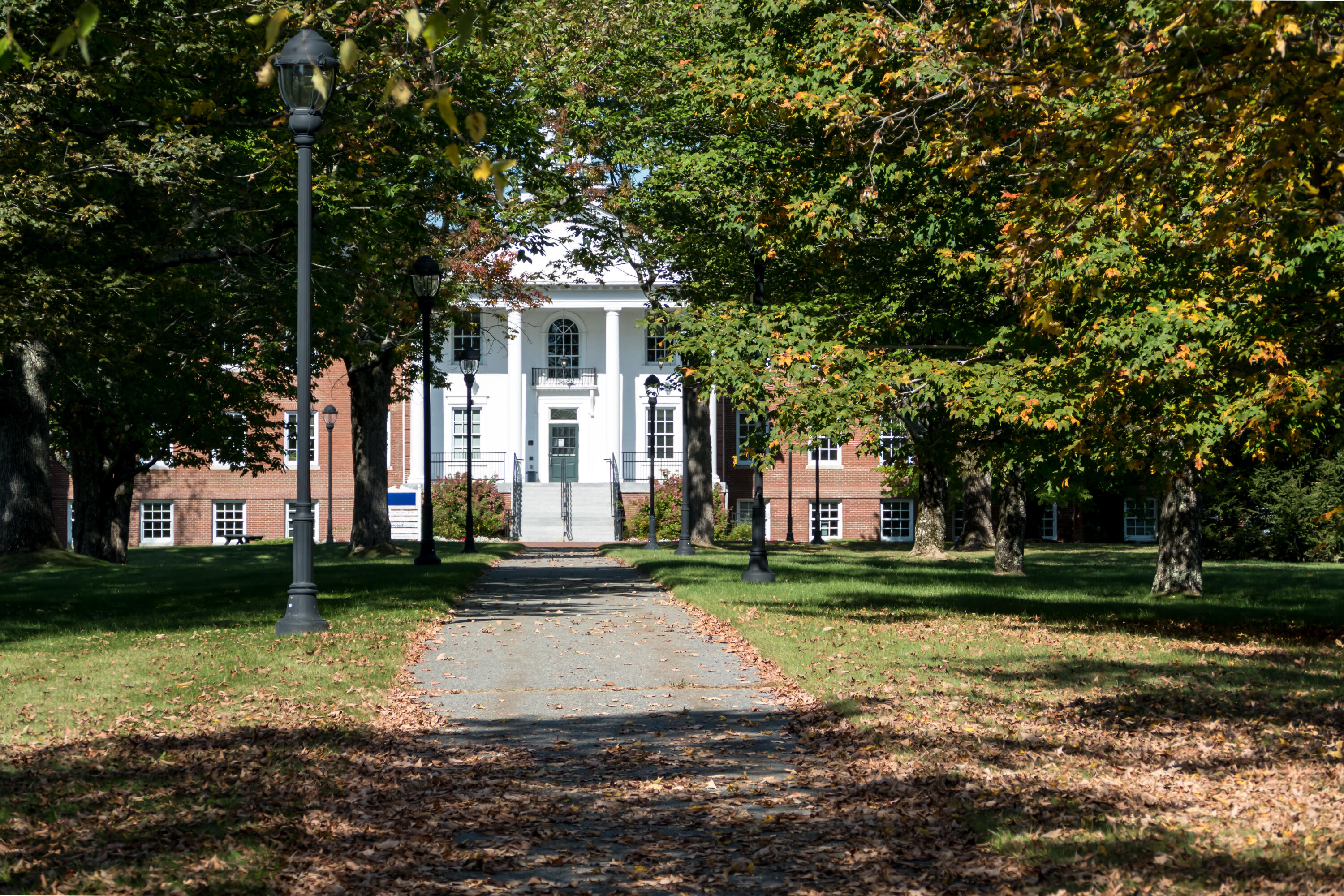 890 Elmwood Road Pownal ME 04069