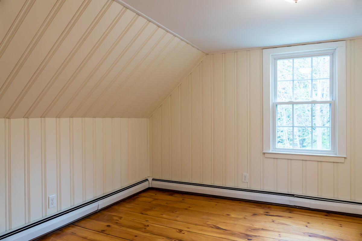 890 Elmwood Road Pownal ME 04069