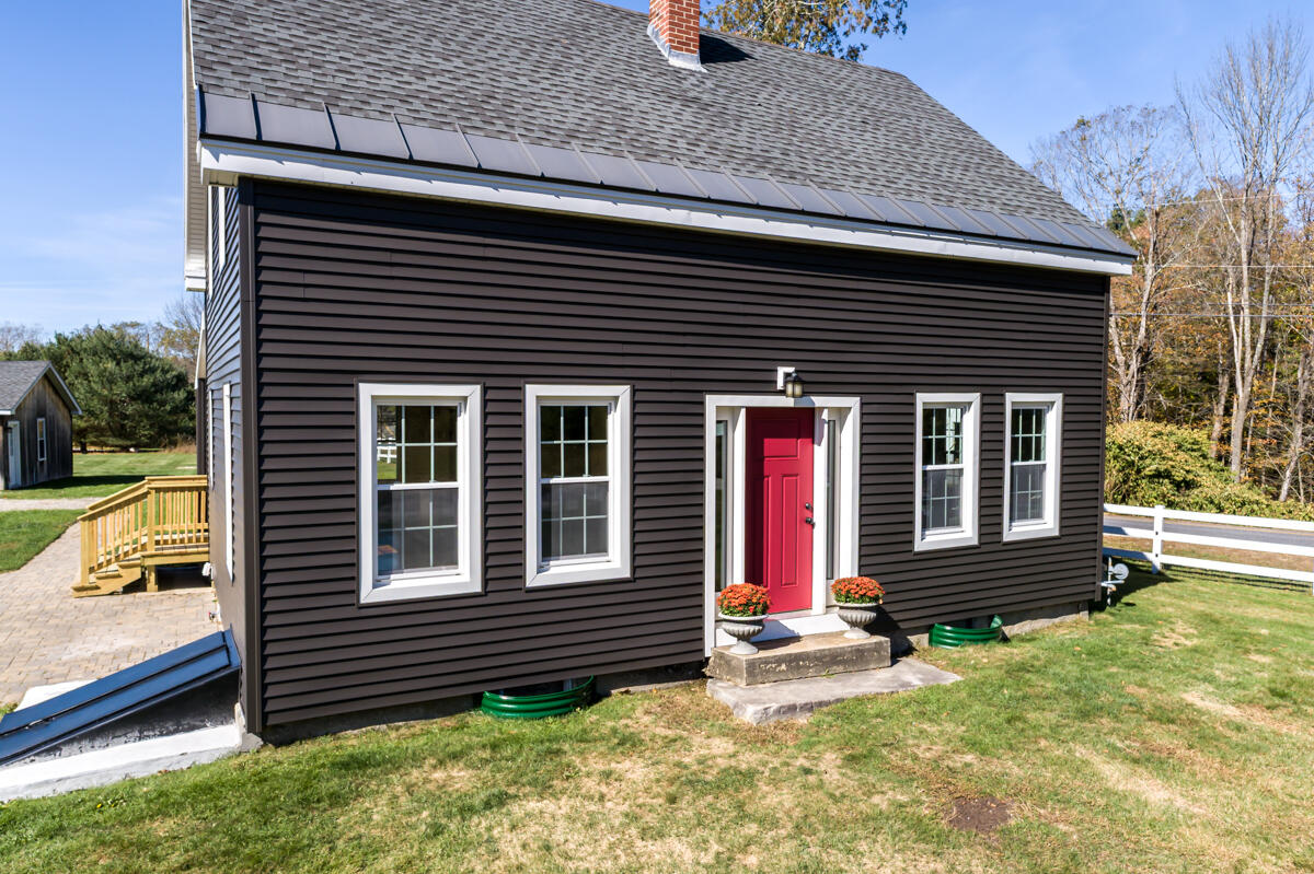 890 Elmwood Road Pownal ME 04069