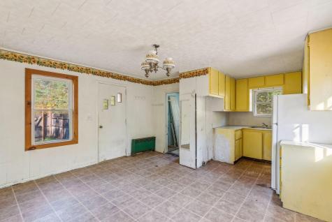 219 Post Road Bowdoin ME 04287