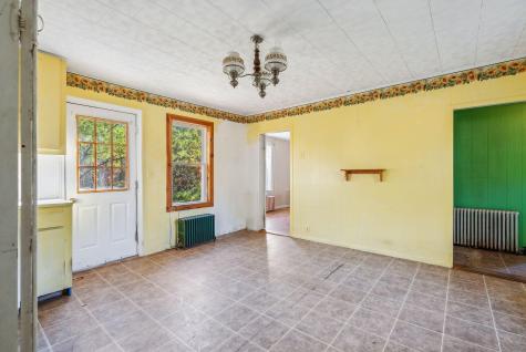 219 Post Road Bowdoin ME 04287