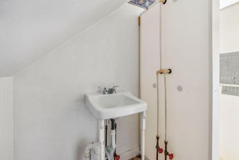 219 Post Road Bowdoin ME 04287