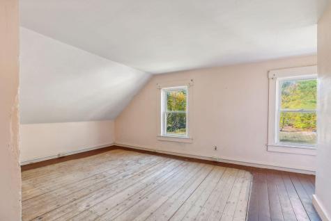 219 Post Road Bowdoin ME 04287