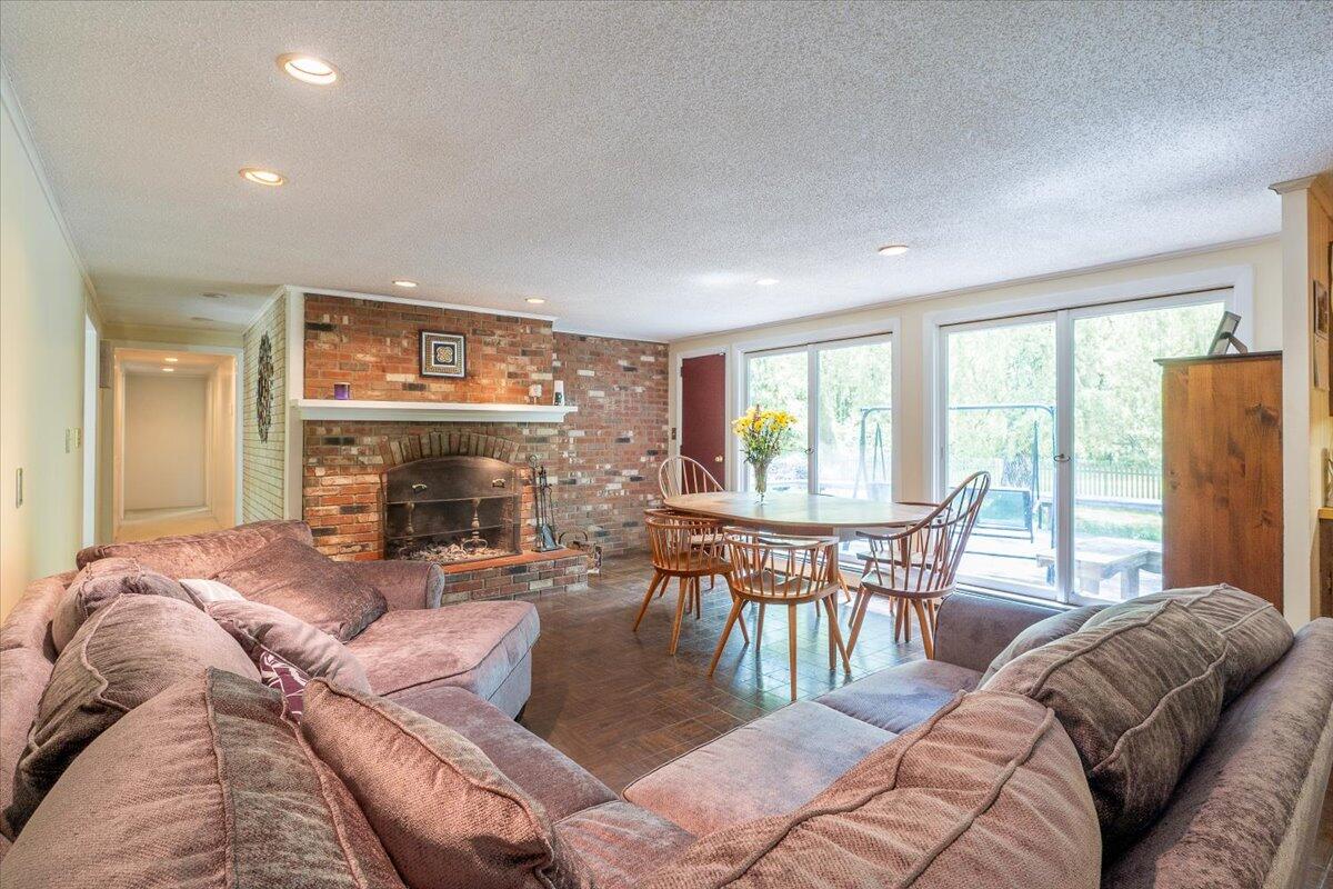 40 Shaw Avenue Rockland ME 04841