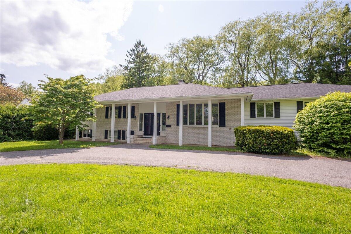 40 Shaw Avenue Rockland ME 04841