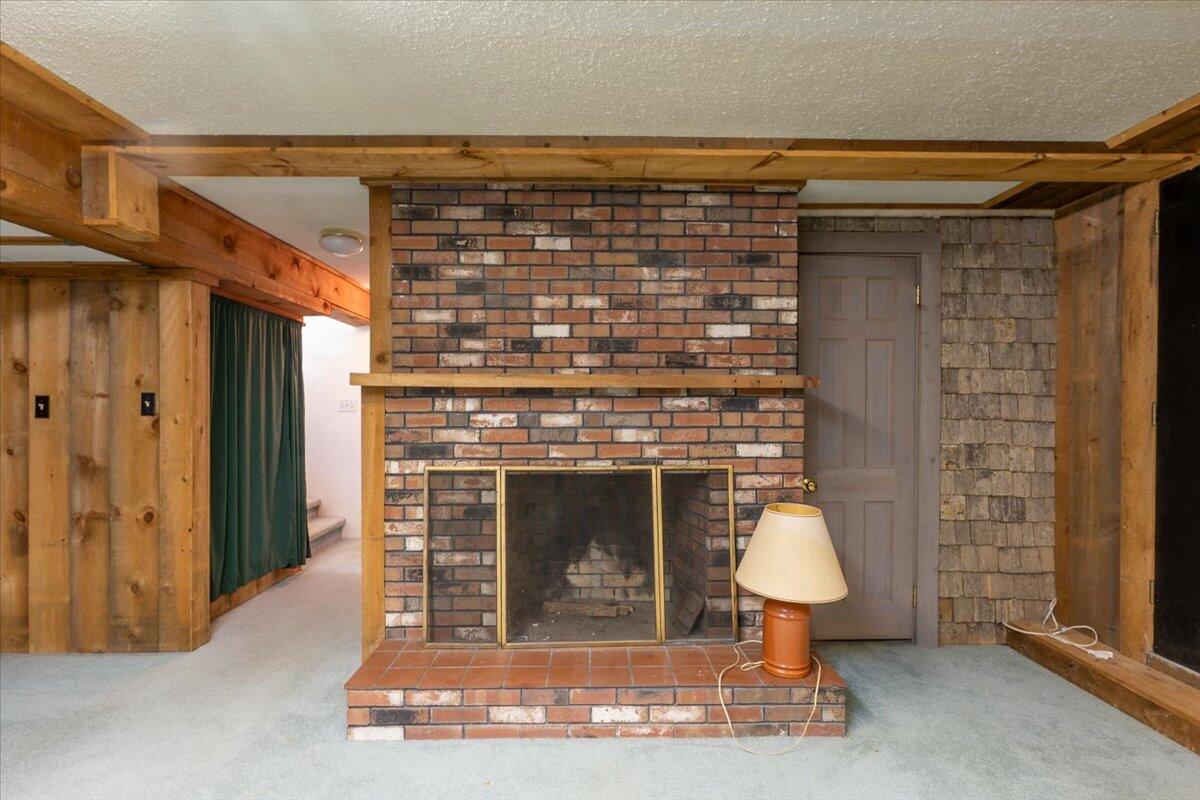 40 Shaw Avenue Rockland ME 04841