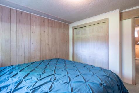 40 Shaw Avenue Rockland ME 04841