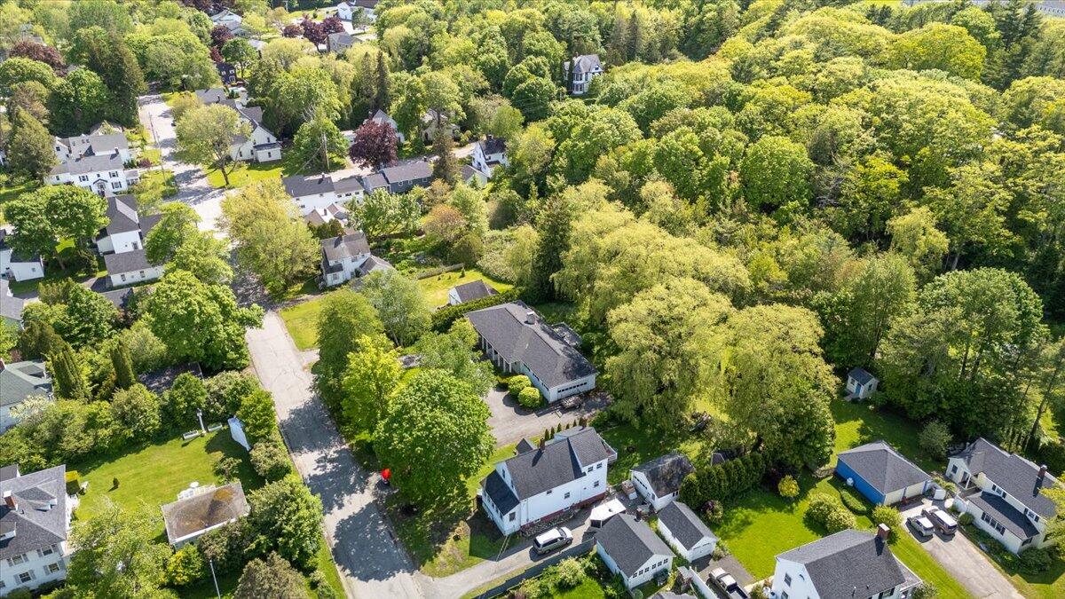 40 Shaw Avenue Rockland ME 04841