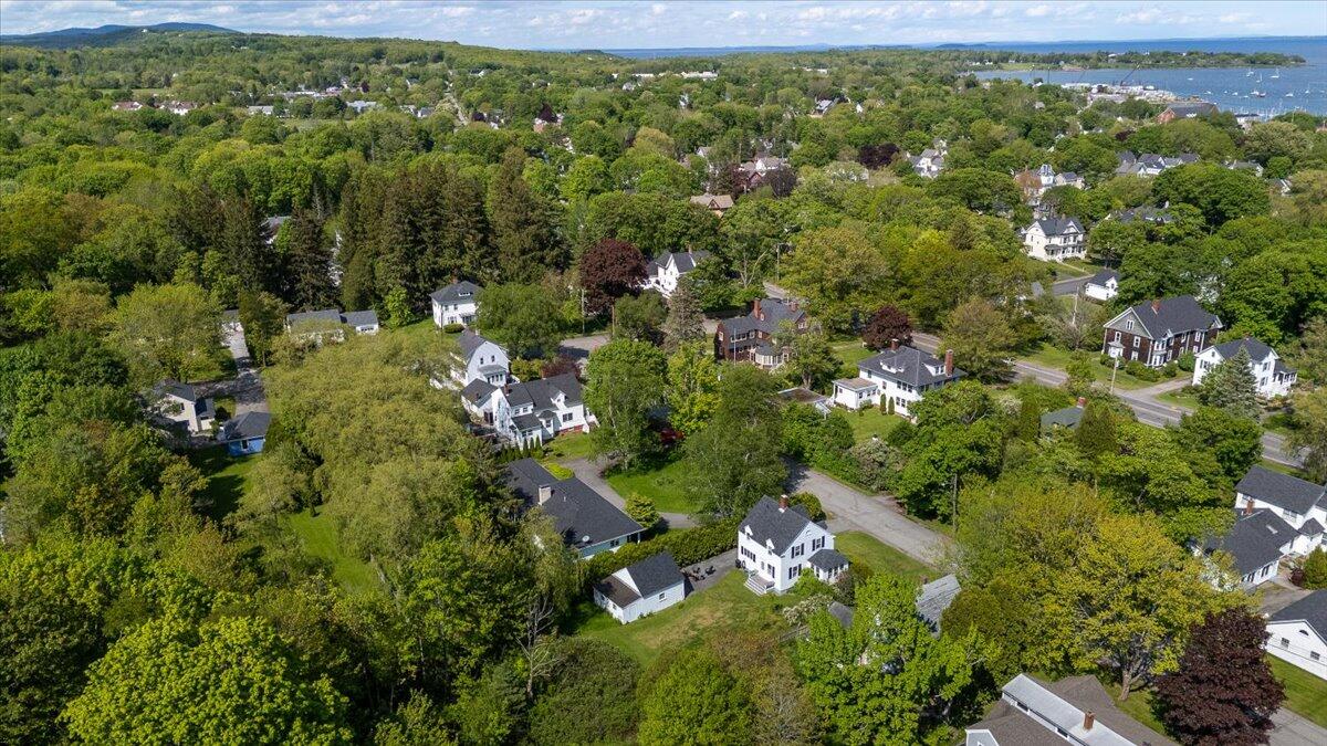 40 Shaw Avenue Rockland ME 04841