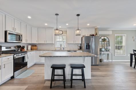 14 David Drive Scarborough ME 04074