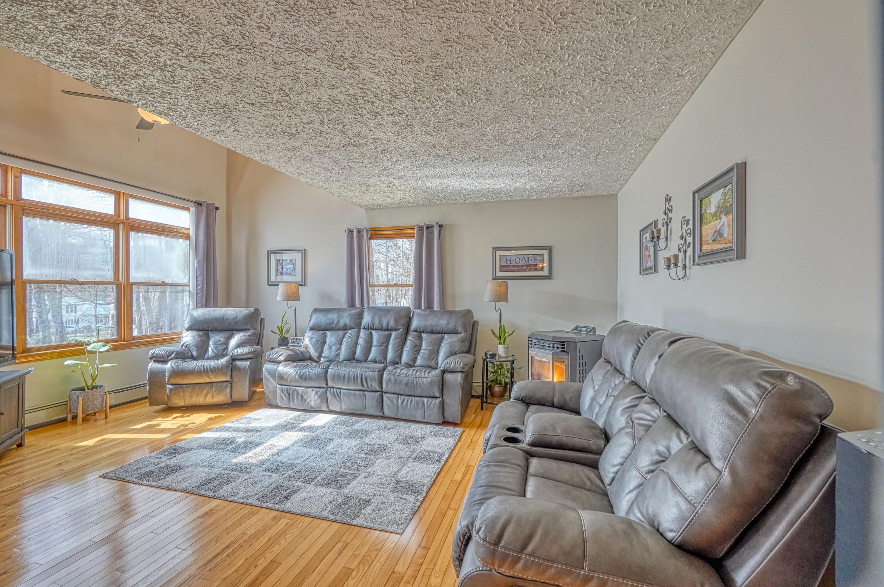 214 Windsor Road Chelsea ME 04330