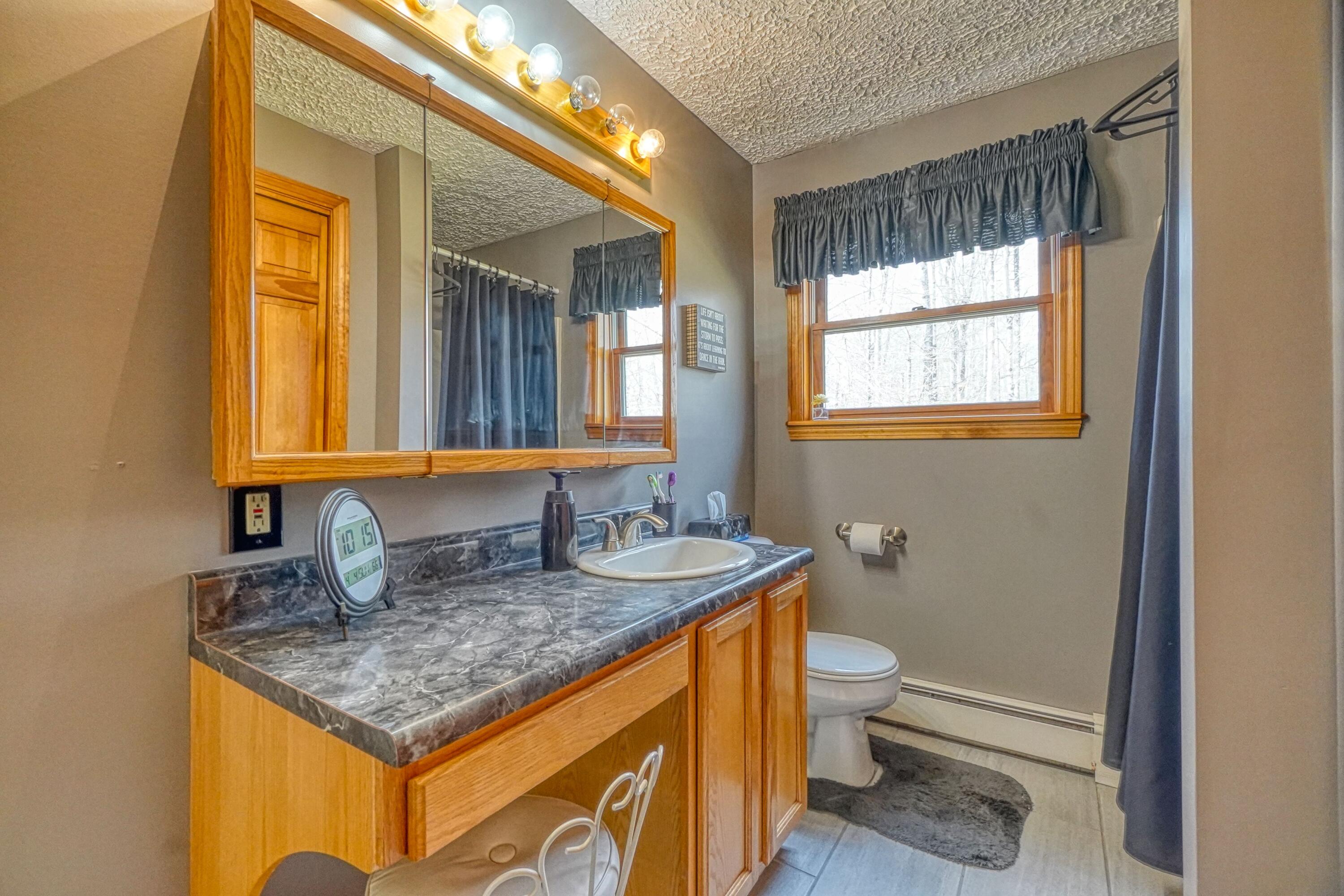 214 Windsor Road Chelsea ME 04330