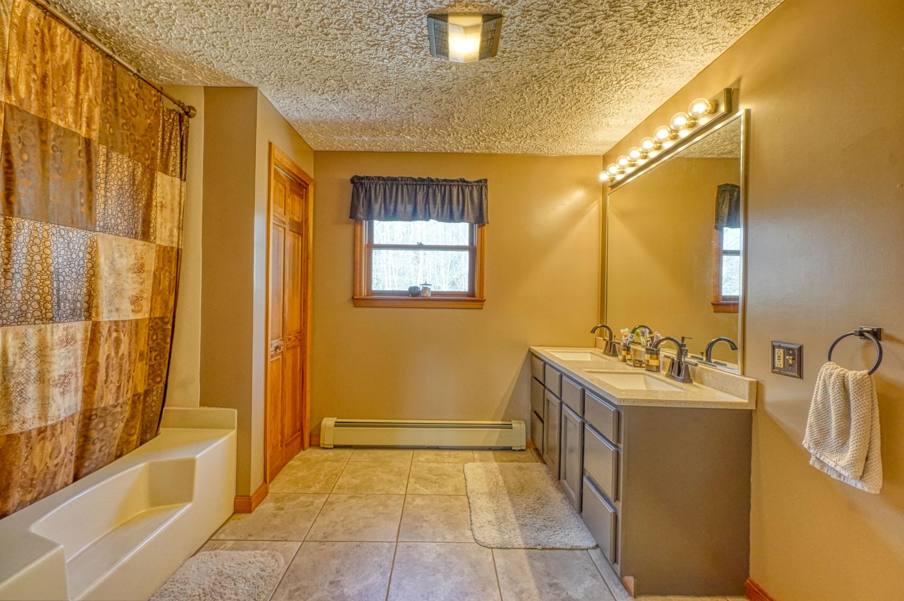 214 Windsor Road Chelsea ME 04330