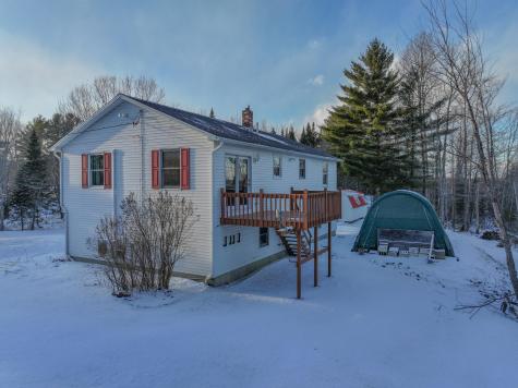 4409 Bennoch Road Alton ME 04468