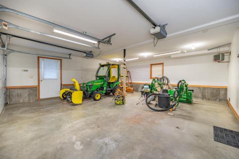 4409 Bennoch Road Alton ME 04468