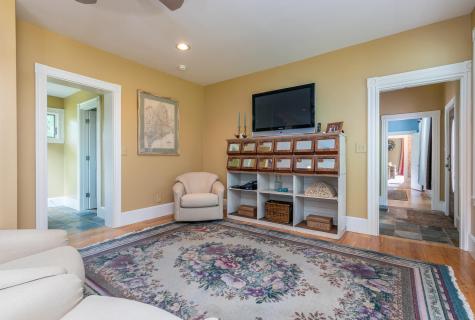 68 Sligo Road Yarmouth ME 04096
