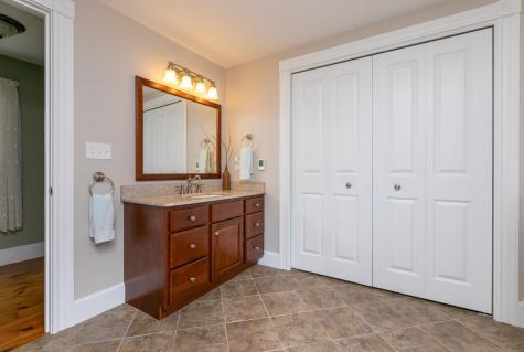68 Sligo Road Yarmouth ME 04096
