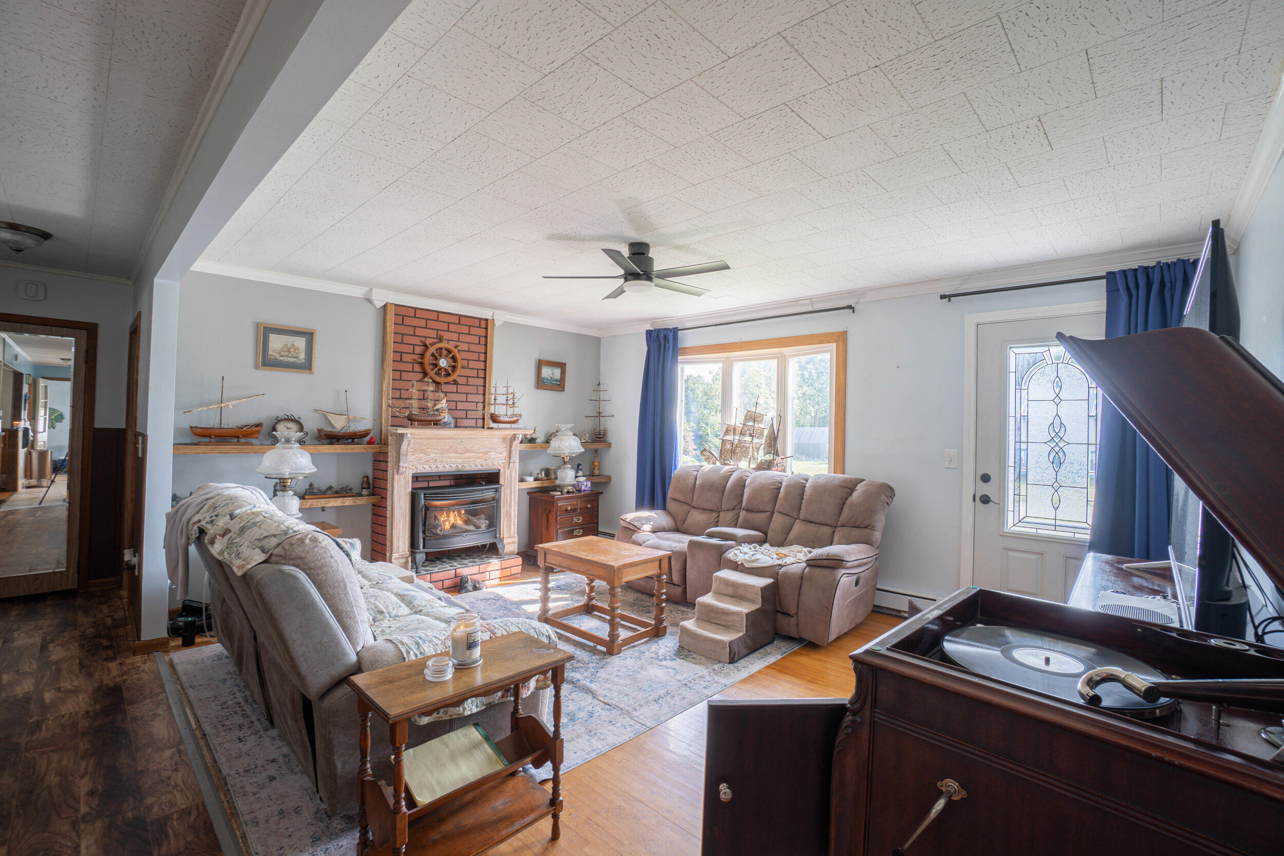 3 County Street East Millinocket ME 04430