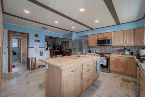 3 County Street East Millinocket ME 04430