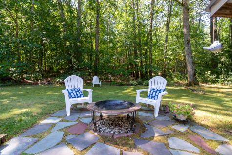 3 Pine Road Falmouth ME 04105