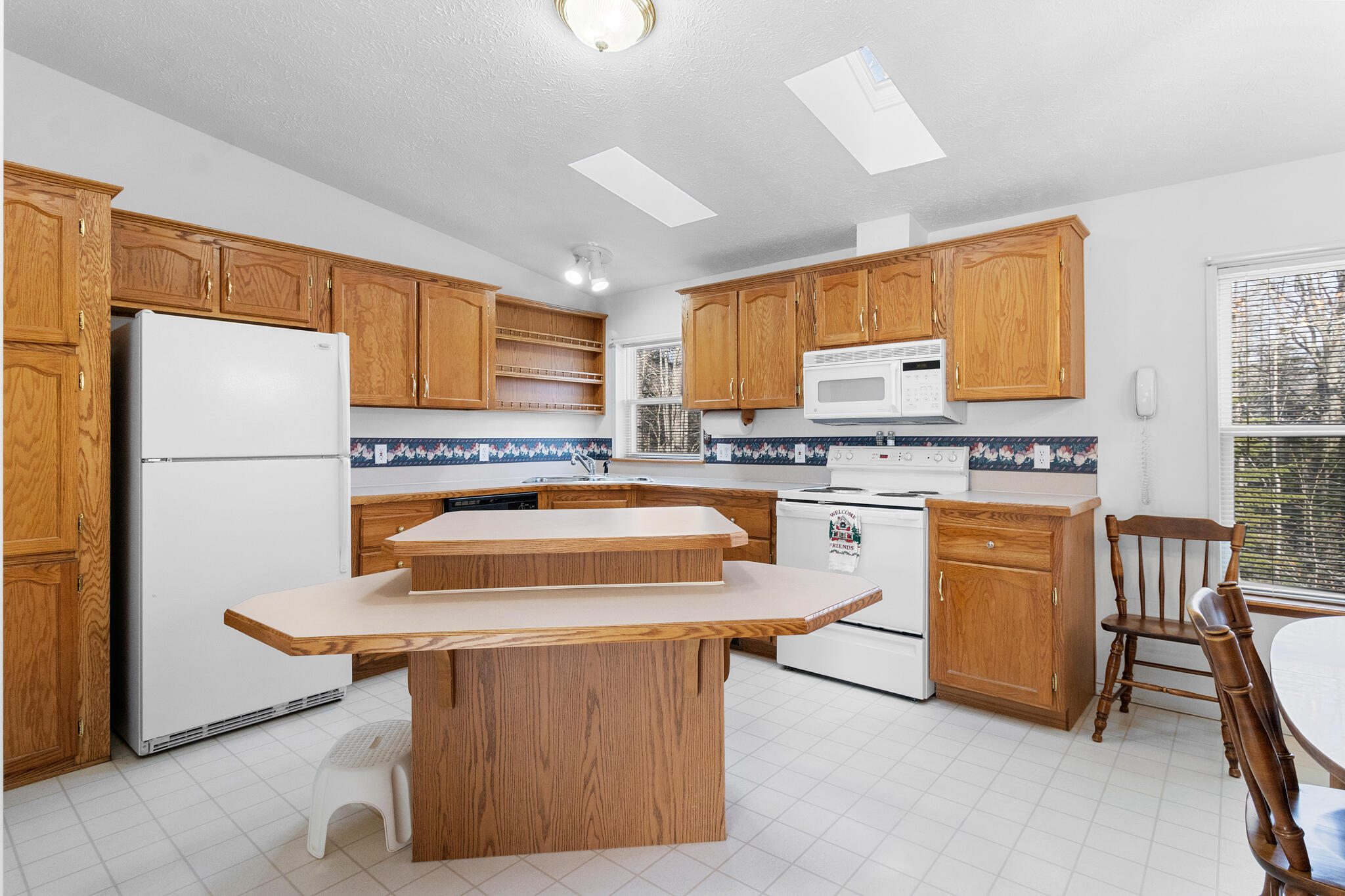 99 South Street Rockport ME 04856