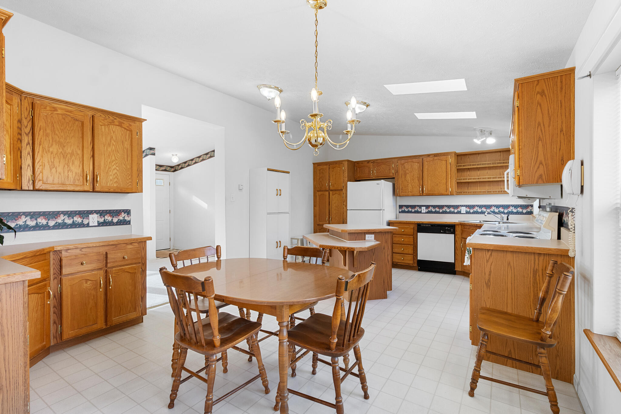 99 South Street Rockport ME 04856