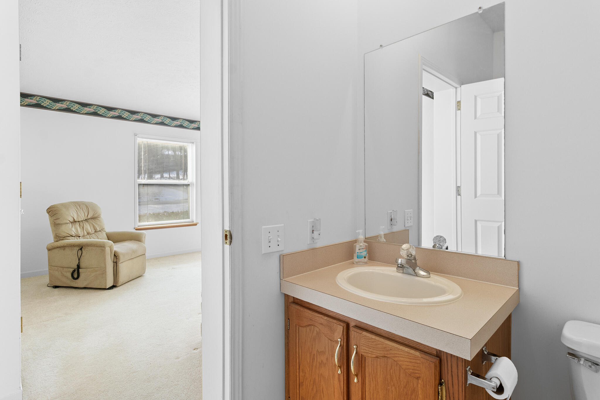 99 South Street Rockport ME 04856