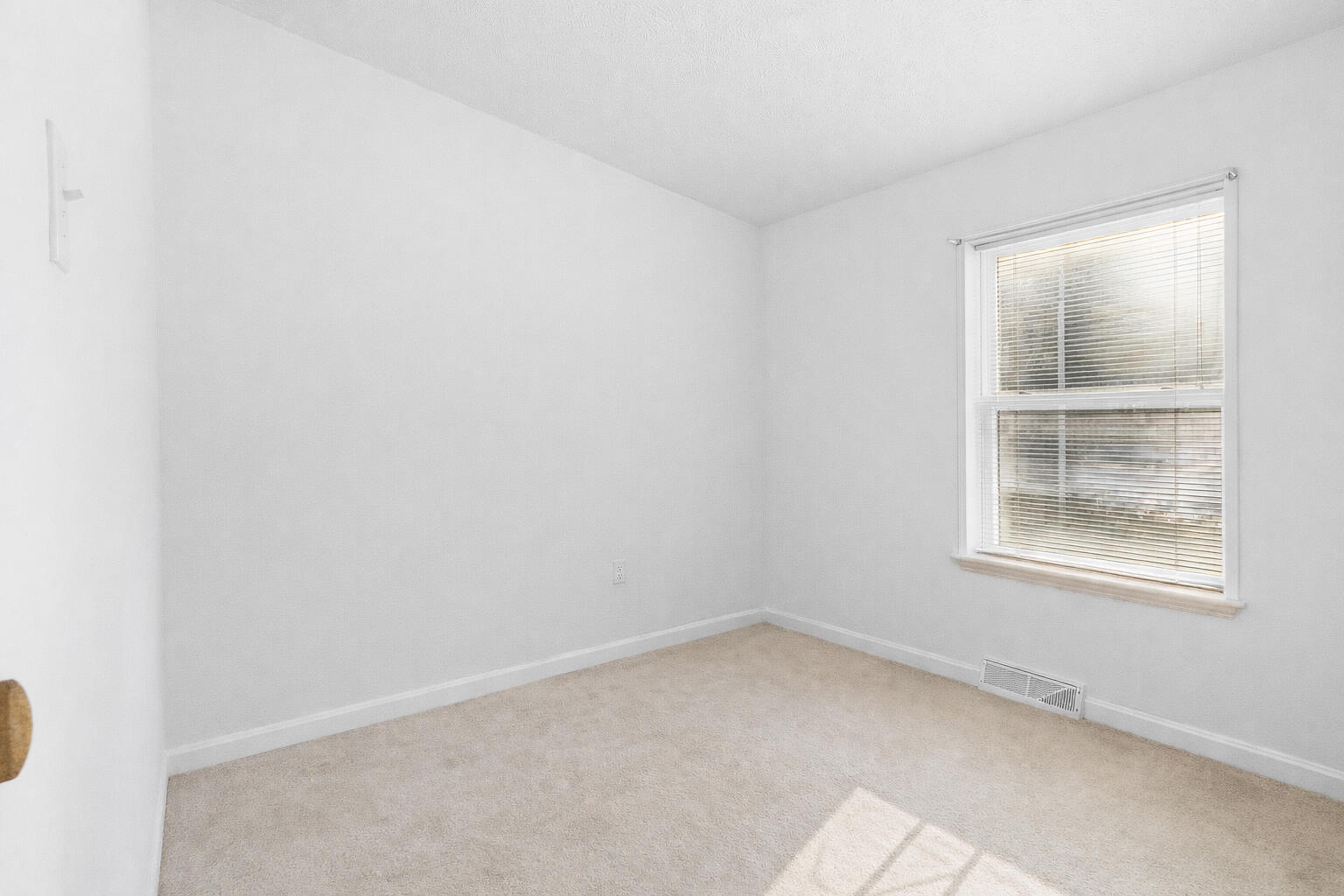 99 South Street Rockport ME 04856