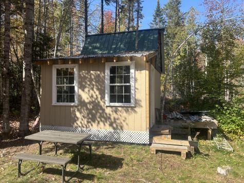 75 Twin Oaks Drive Saint Albans ME 04971