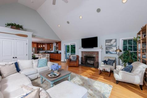 89 Ridge Road York ME 03909