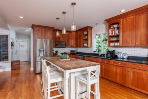 89 Ridge Road York ME 03909