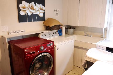 104 Pearl Street Bangor ME 04401