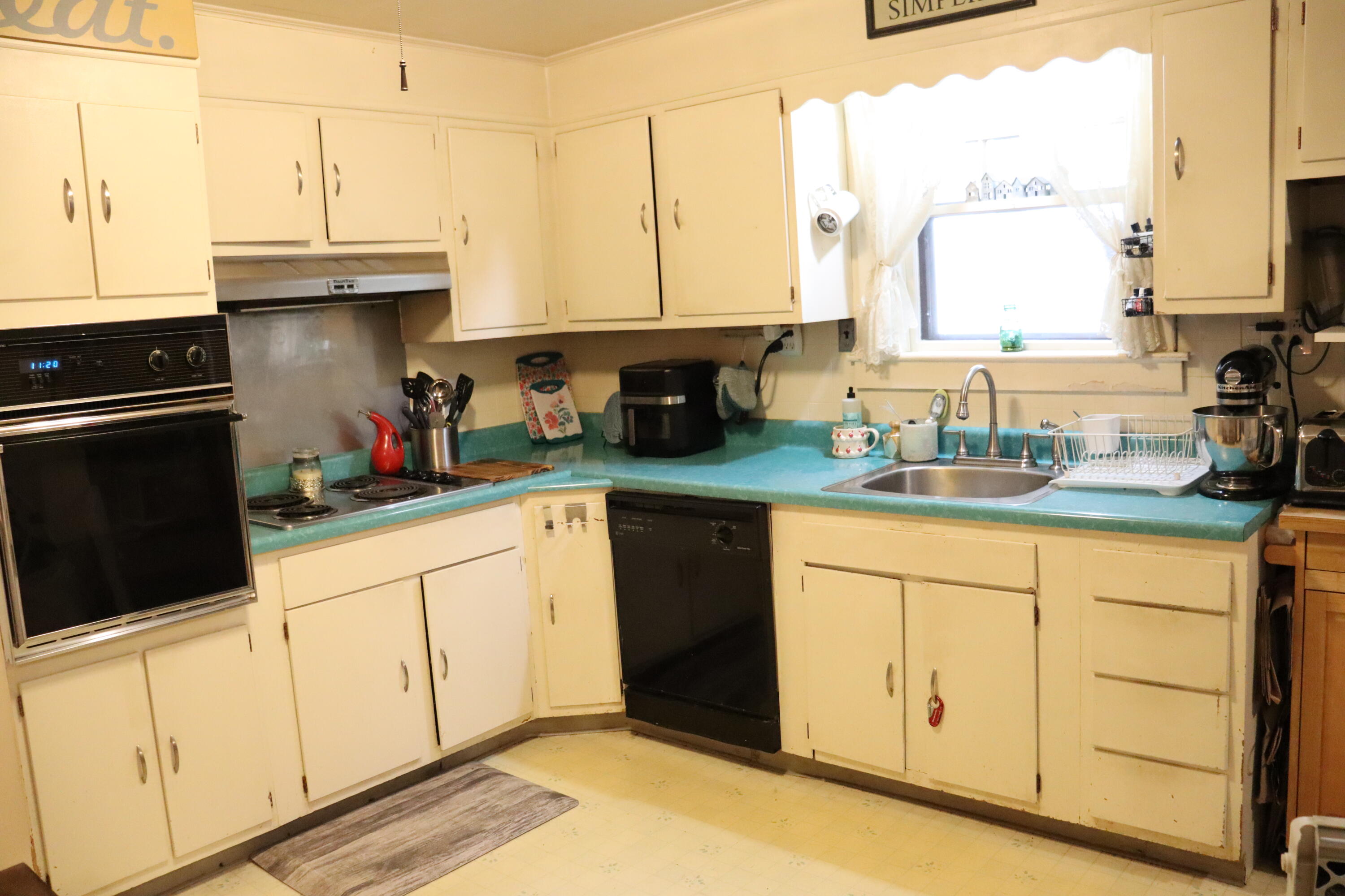 104 Pearl Street Bangor ME 04401