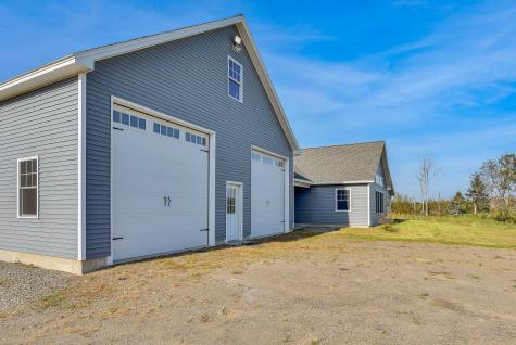 10 Shuman Road China ME 04358