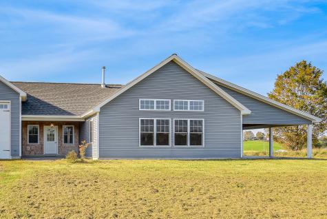 10 Shuman Road China ME 04358