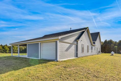 10 Shuman Road China ME 04358