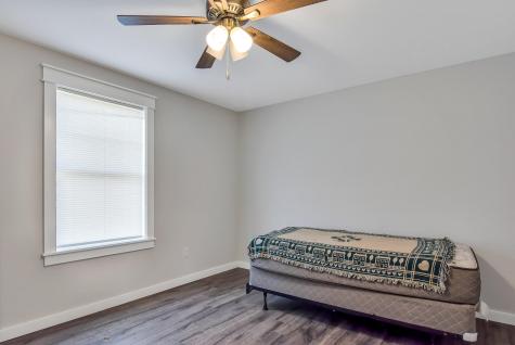 10 Shuman Road China ME 04358