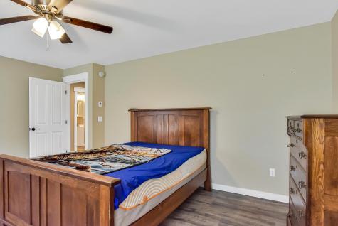 10 Shuman Road China ME 04358